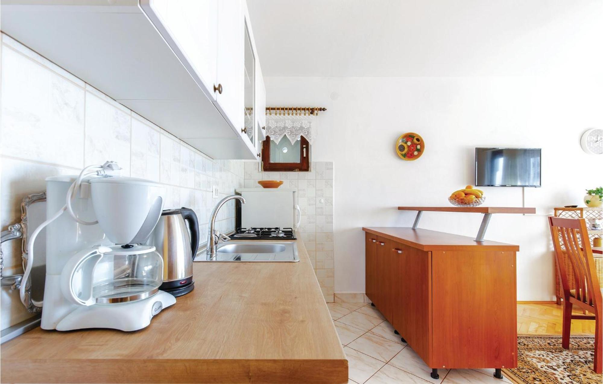 Stunning Apartment In Novi Vinodolski With Wifi 외부 사진